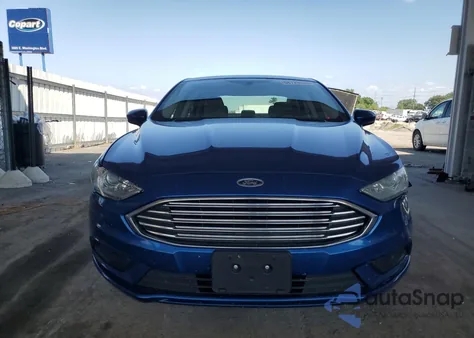 2018 Ford Fusion S Hybrid из США, поврежденный, VIN 3FA6P0UU5JR122993